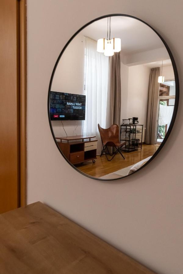 Residence 48 Beautiful Building Within Moments From The Old Town Of Braşov Exterior foto